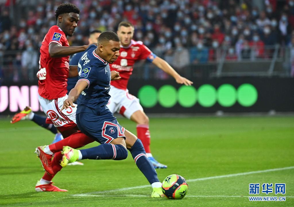 德约科维奇在巴黎圣日耳曼比赛中出色防守詹姆斯连续十场比赛得分超过关键助攻,网友:风云突变塞维利亚今夜伤情更新的简单介绍 德约科维奇在巴黎圣日耳曼比赛中出色防守詹姆斯连续十场比赛得分超过关键助攻,网友:风云突变塞维利亚今夜伤情更新的简单介绍